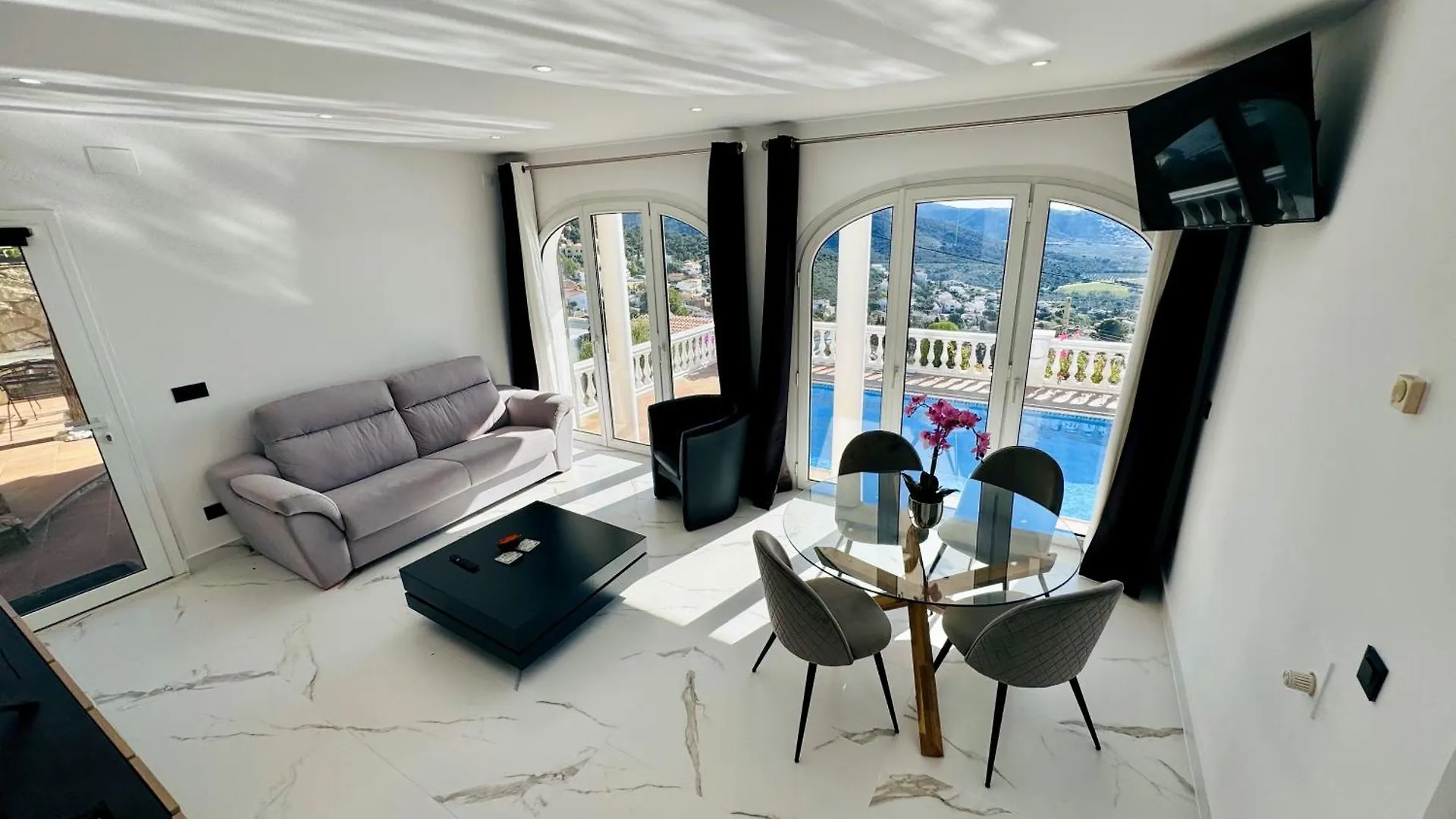 Villa Luxury 로지즈